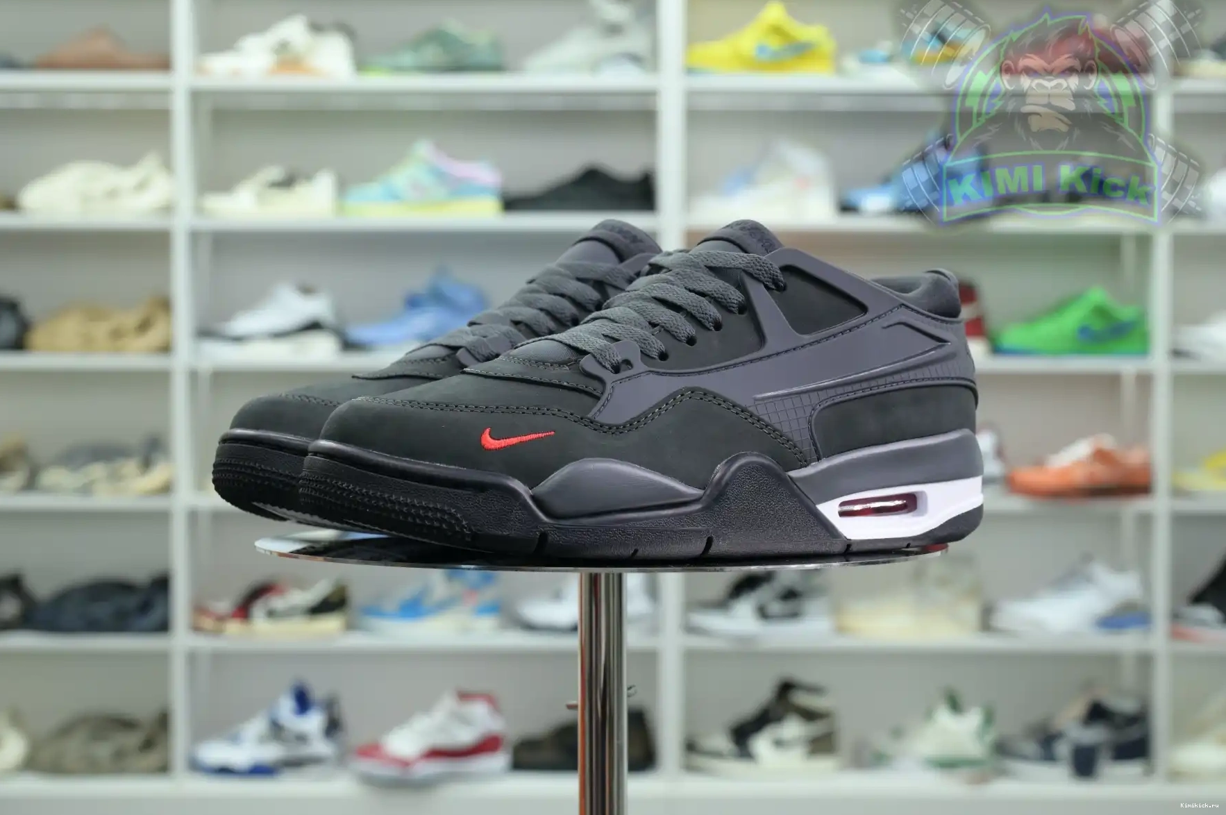 Sylvester Jordan Kimikick RM x Air SP 4 “Anthracite” Jordan Nigel 0509